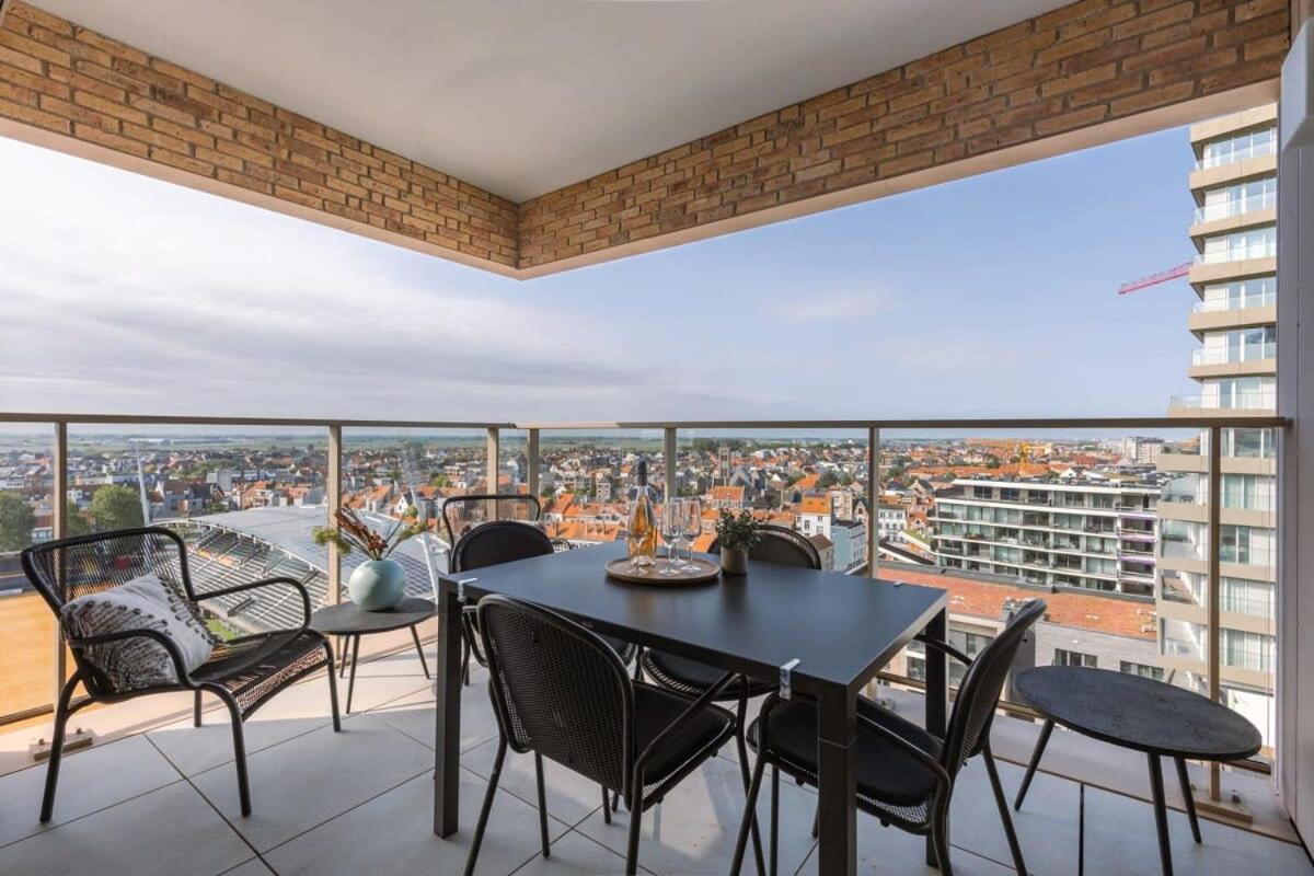 Huswell - Apartment With Beautiful Seaview In Остенде Екстер'єр фото